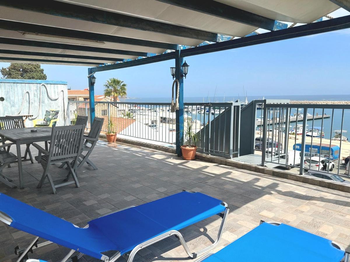 Penthouse With Roof Garden In Zygi Village Marina Lárnaka Eksteriør bilde